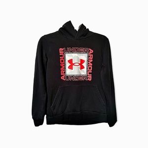 Youth large Under Armour black hoodie in great condition